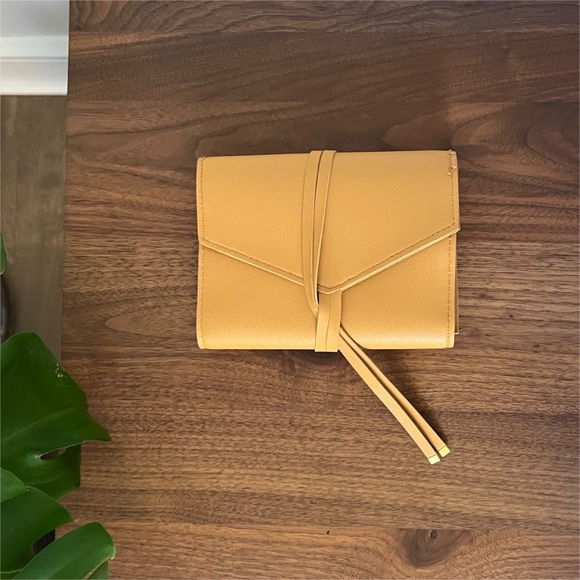 Organizer for Makeup Tech Office Glass Ladder and Co. Katherine in Honey - Picture 3 of 11